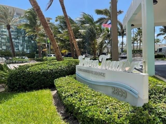 Real estate property located at 2899 Collins Ave #515, Miami-Dade County, Miami Beach, FL