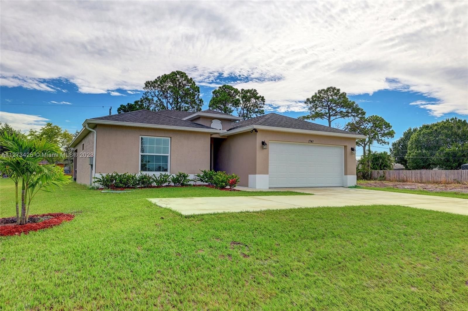 Real estate property located at 1741 Sandia Dr, St Lucie County, Port St. Lucie, FL