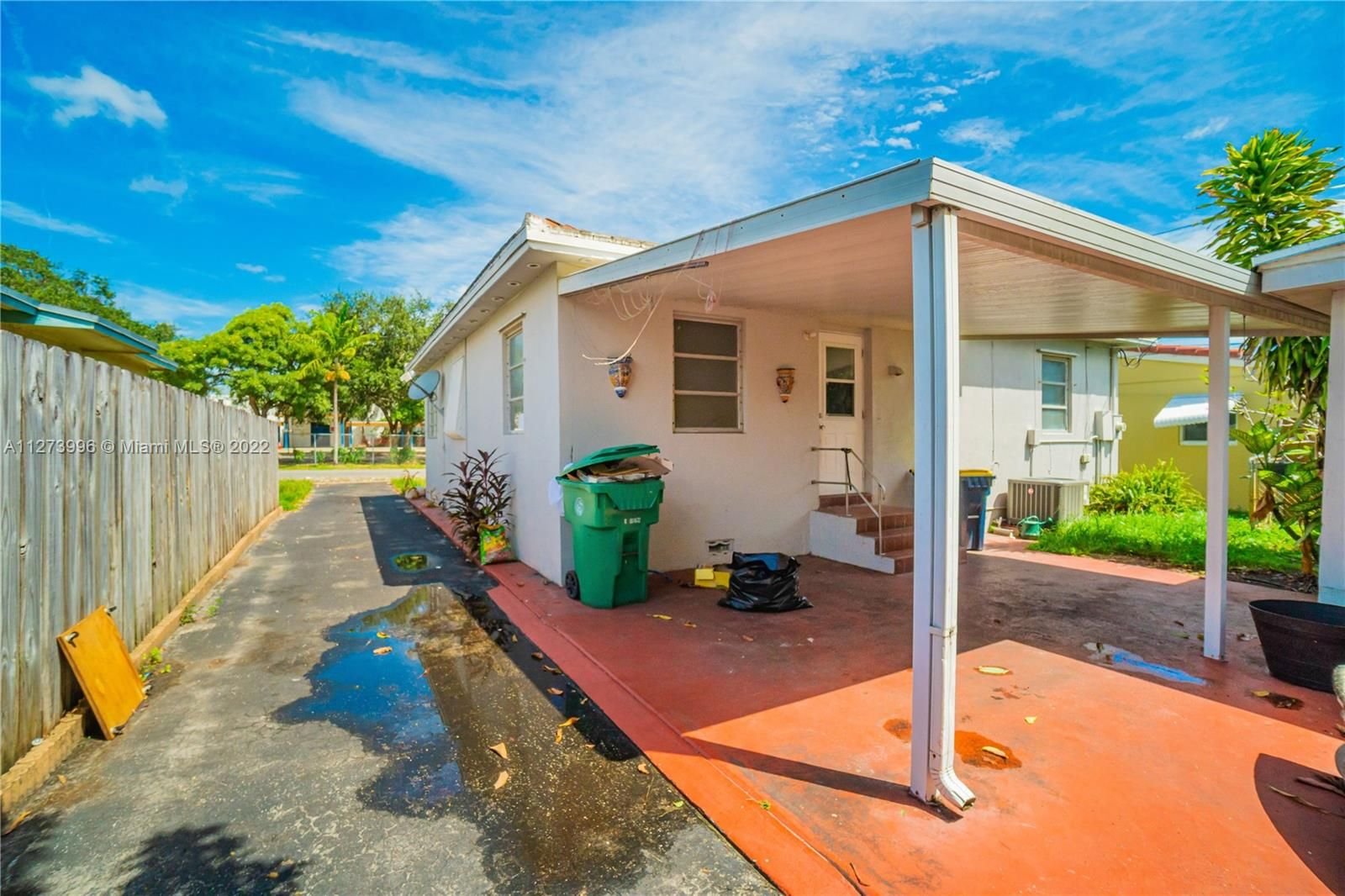 Real estate property located at 34 3rd Ter, Broward County, Dania Beach, FL