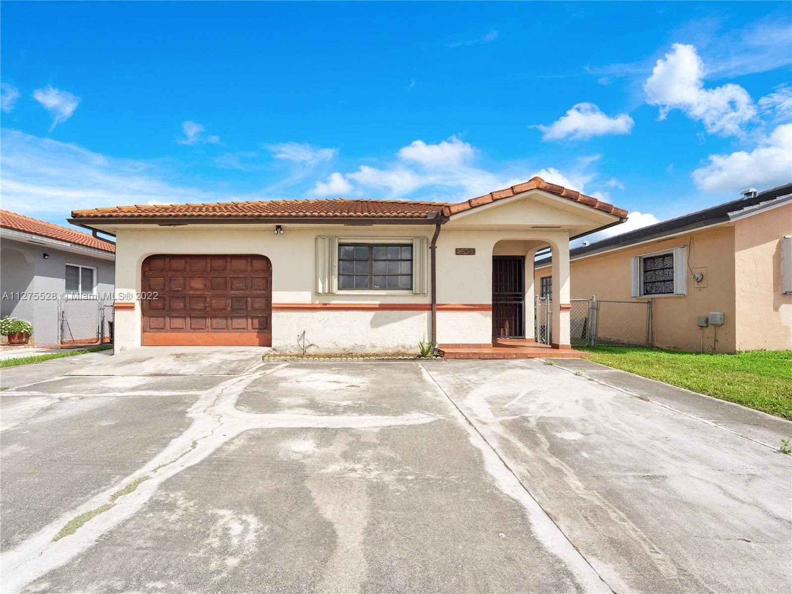 Real estate property located at 2715 71st Pl, Miami-Dade County, Hialeah, FL