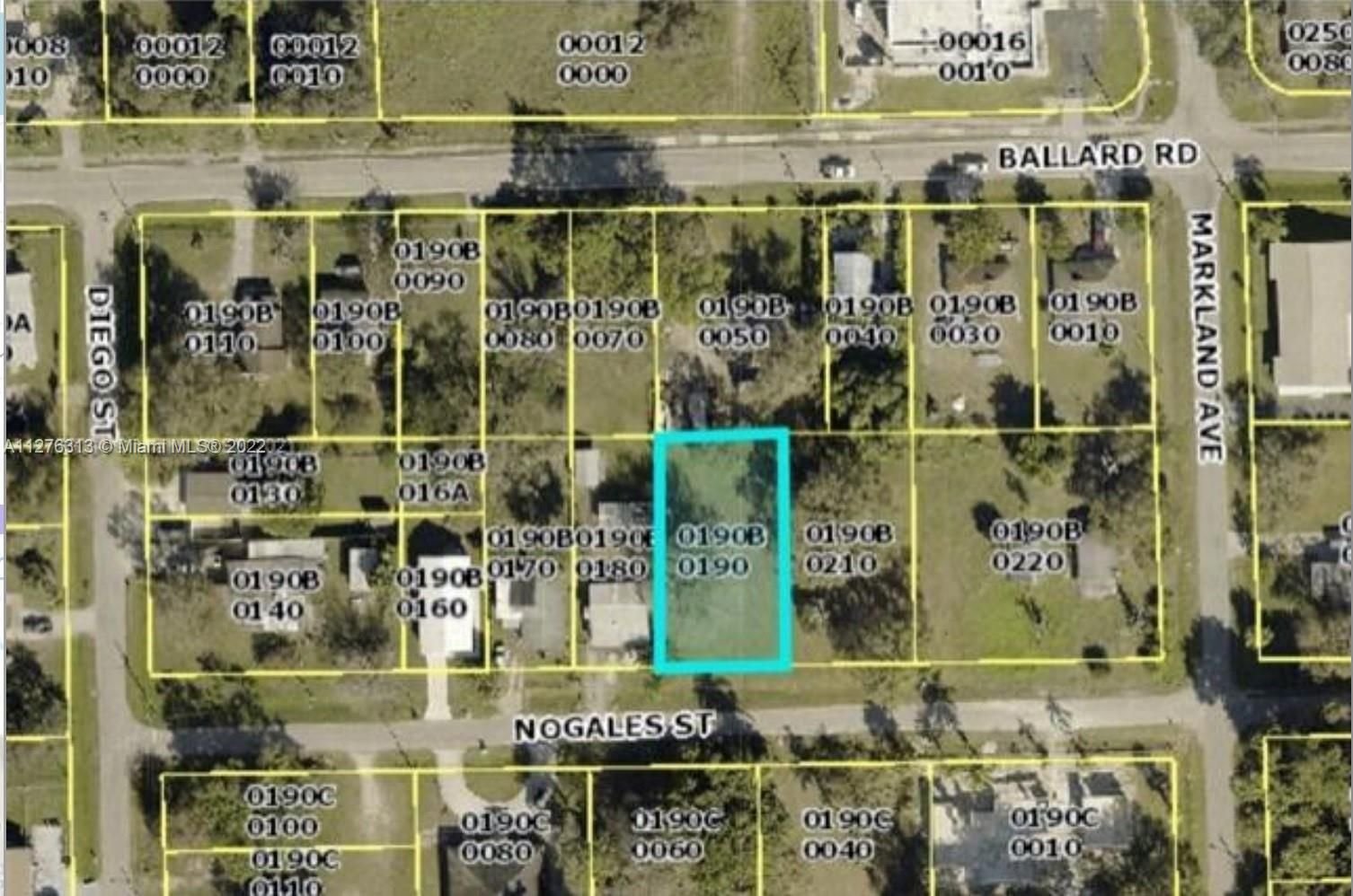 Real estate property located at 313 Nogales Street, Lee County, Fort Myers, FL
