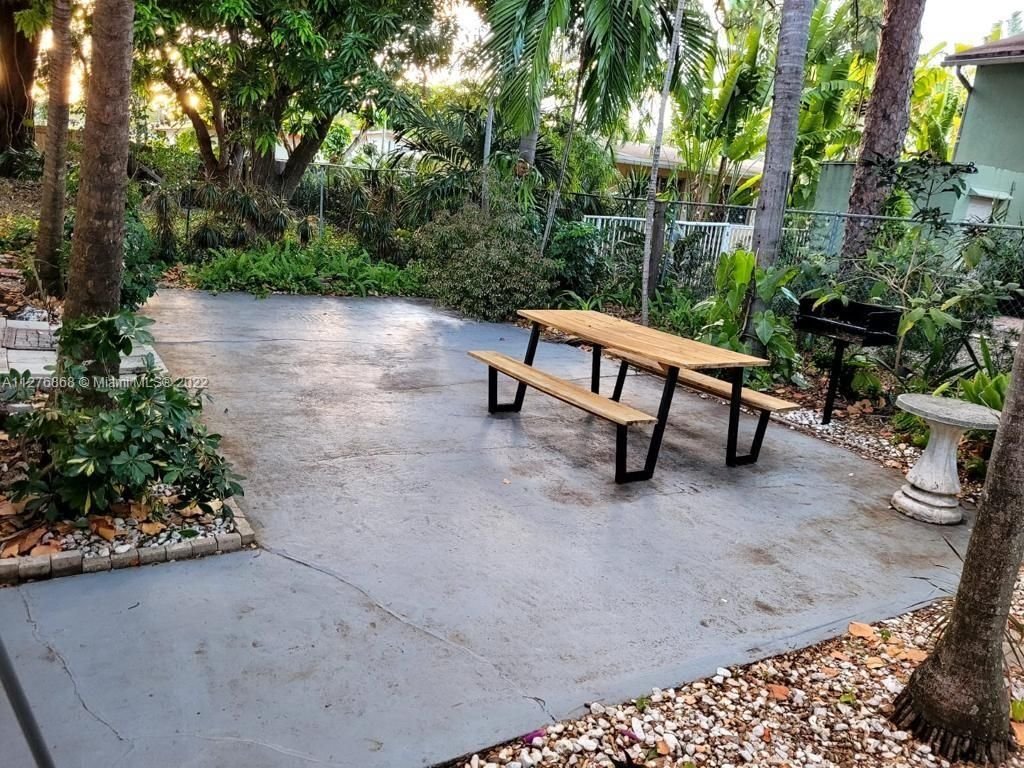 Real estate property located at 615 26th St #5, Broward County, Wilton Manors, FL