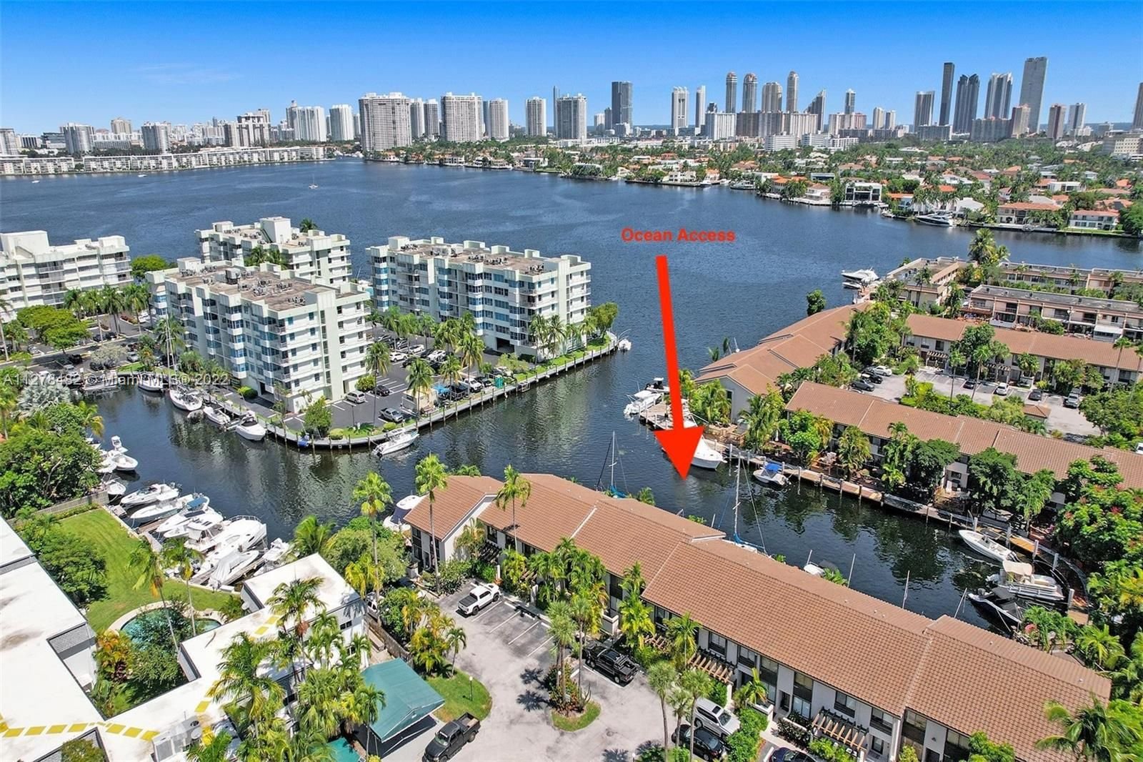 Real estate property located at 16517 26th Pl #24, Miami-Dade County, North Miami Beach, FL