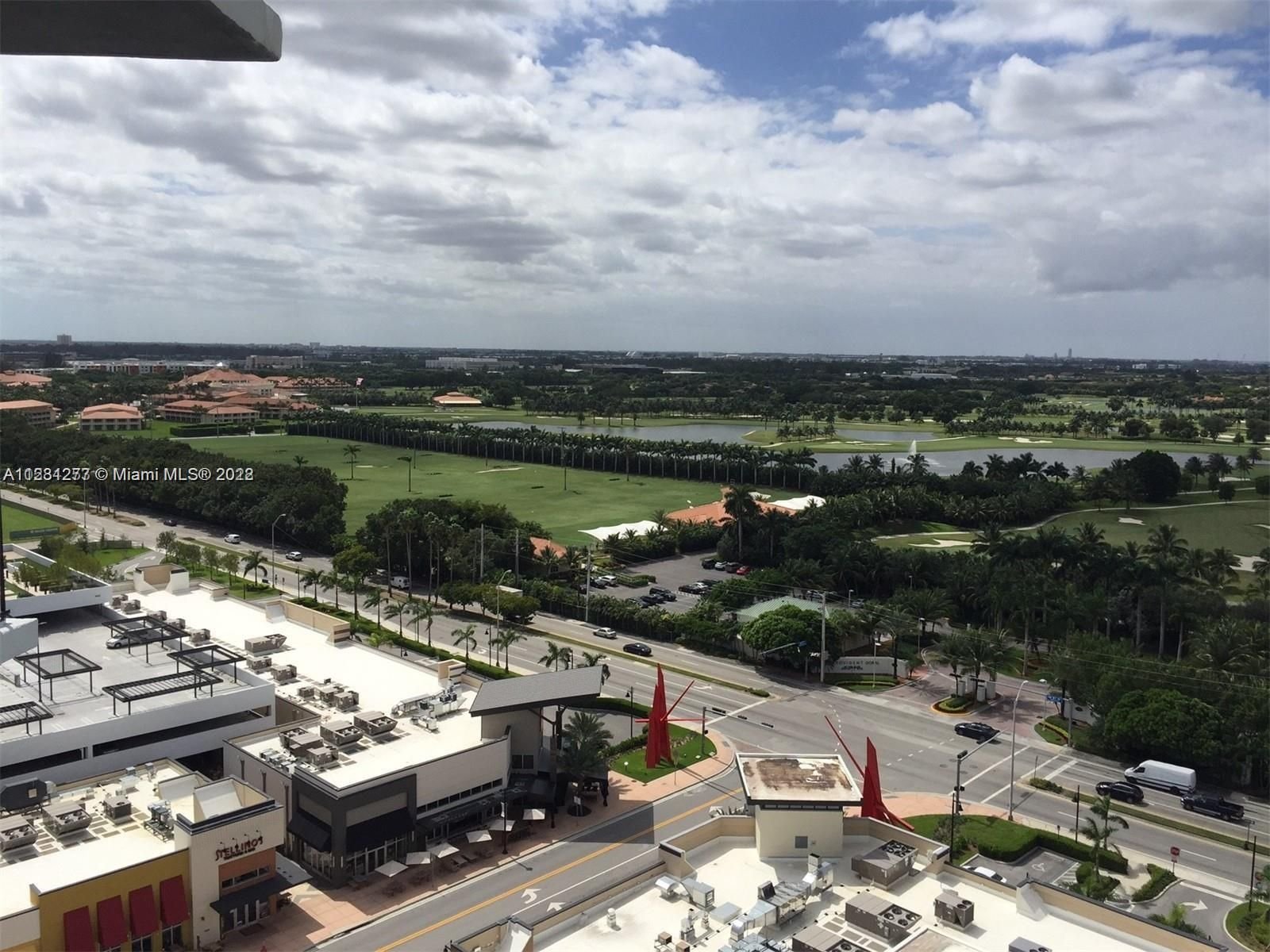 Real estate property located at 5300 85th Ave #1504, Miami-Dade County, Doral, FL