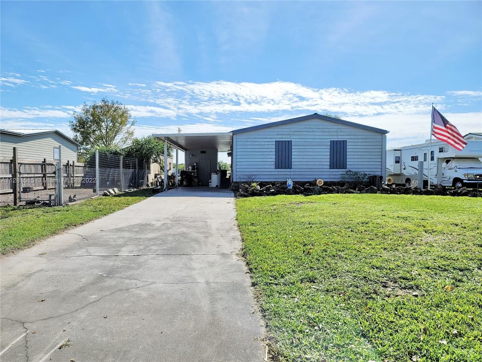 Real estate property located at 1088 Miller Drive, Glades County, Lake Port, FL