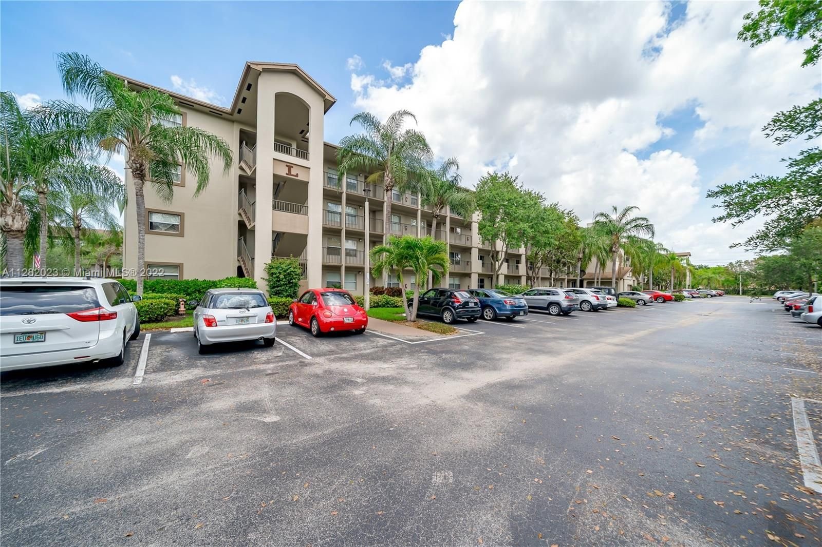 Real estate property located at 550 137th Ave #204L, Broward County, Pembroke Pines, FL