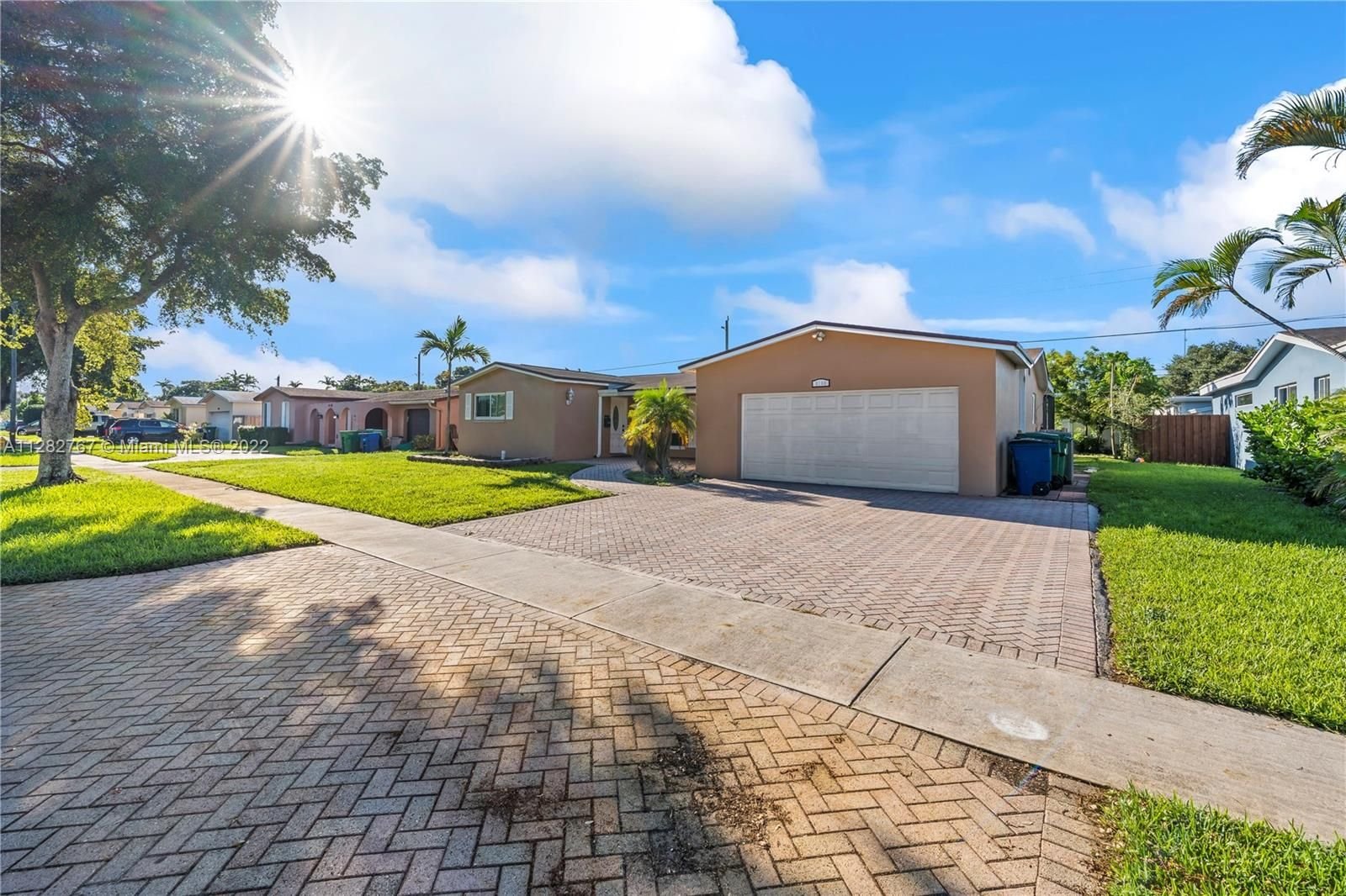 Real estate property located at 9140 55th St, Broward County, Cooper City, FL