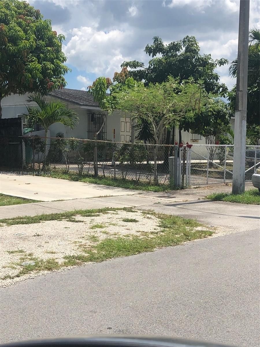 Real estate property located at 19921 39th Ct, Miami-Dade County, Miami Gardens, FL