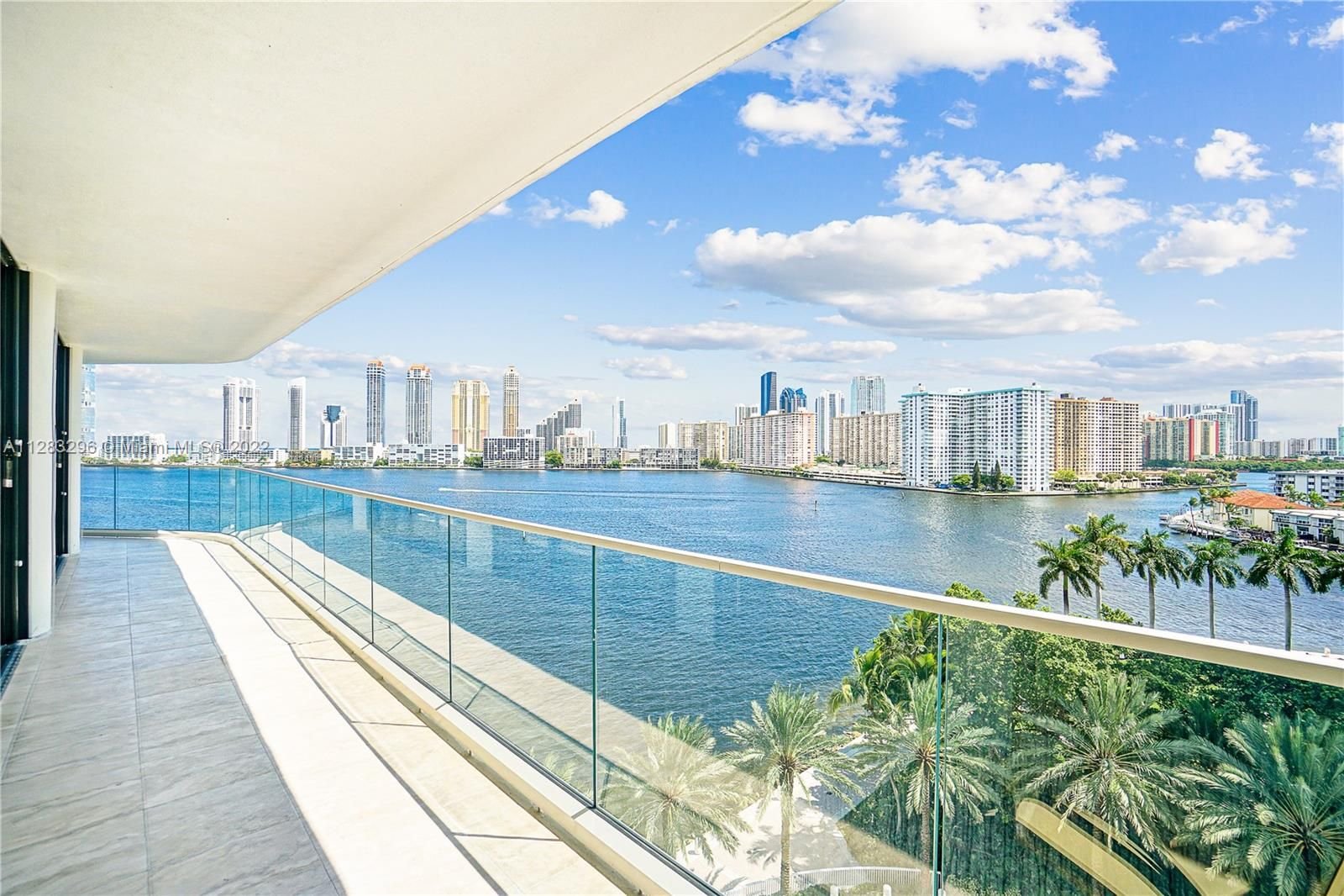 Real estate property located at 2800 Island Blvd #807, Miami-Dade County, Aventura, FL