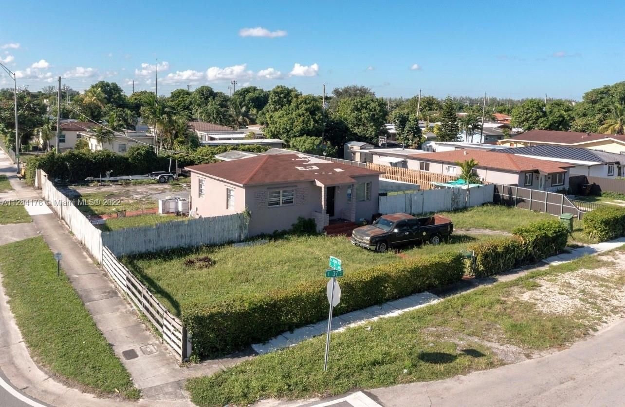 Real estate property located at 782 37th St, Miami-Dade County, Hialeah, FL