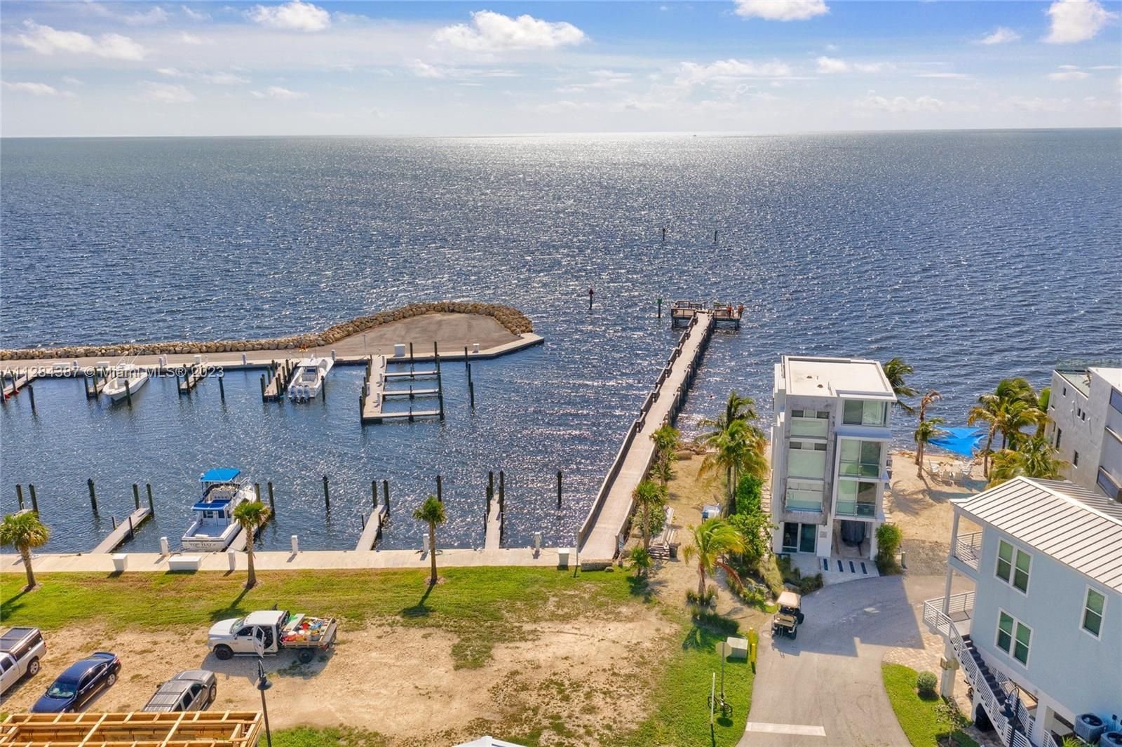 Real estate property located at 94825 Overseas Hwy, #117, Monroe County, Key Largo, FL