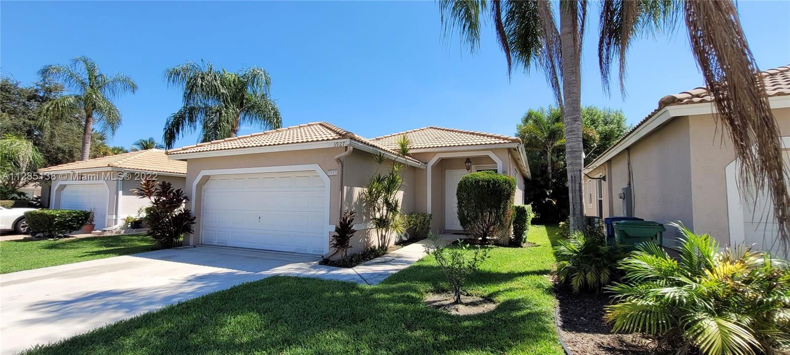 Real estate property located at 3927 89th Ave, Broward County, Coral Springs, FL