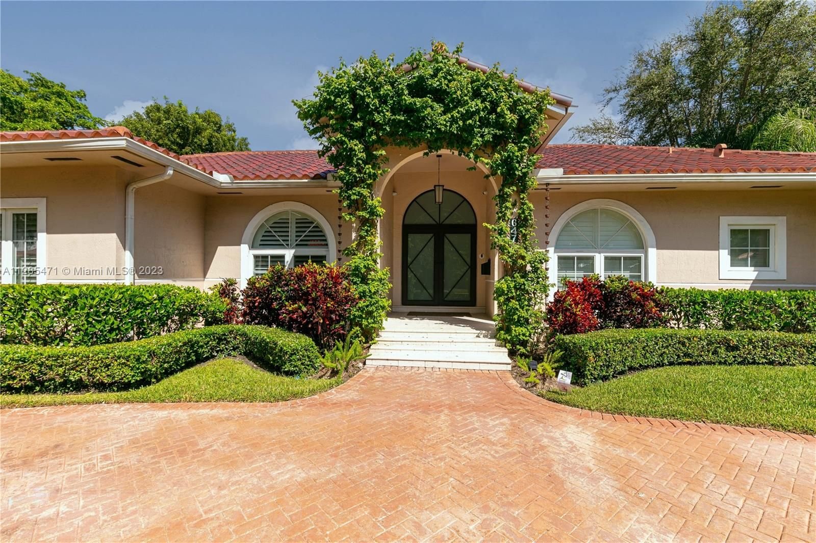 Real estate property located at 647 Zamora Ave, Miami-Dade County, Coral Gables, FL