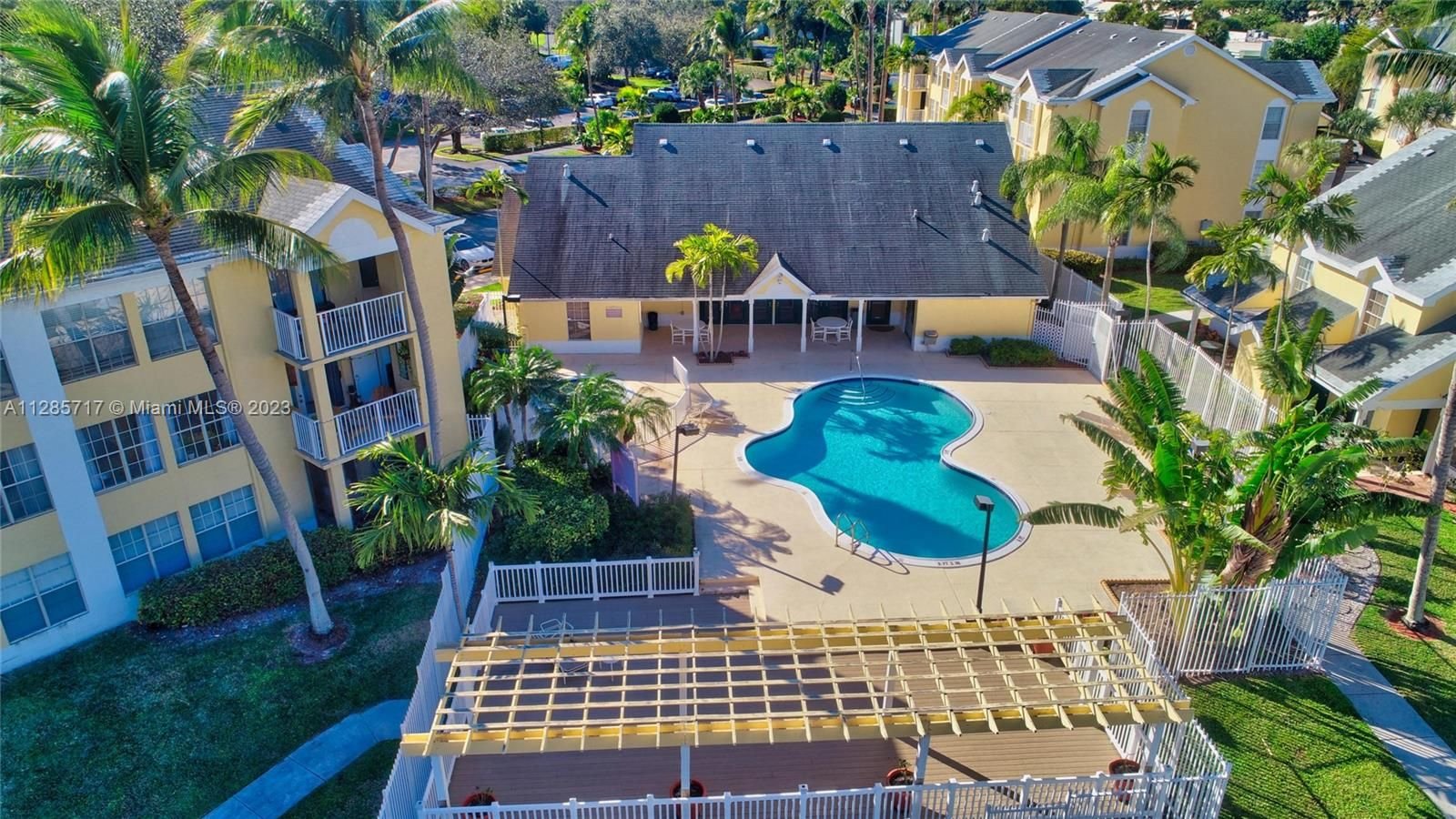 Real estate property located at 6339 La Costa Dr M, Palm Beach County, Boca Raton, FL
