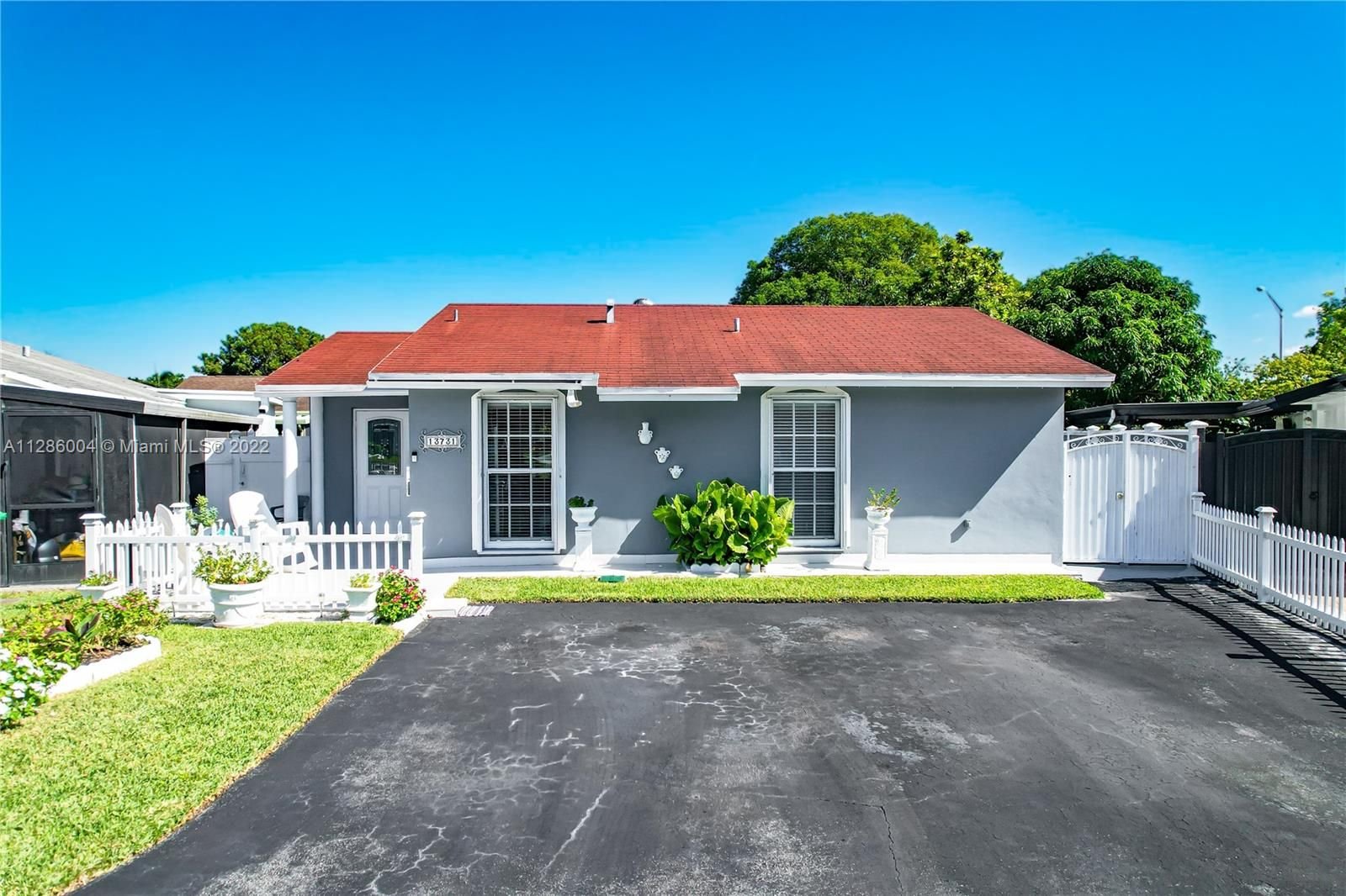 Real estate property located at 13731 46th Ter, Miami-Dade County, Miami, FL