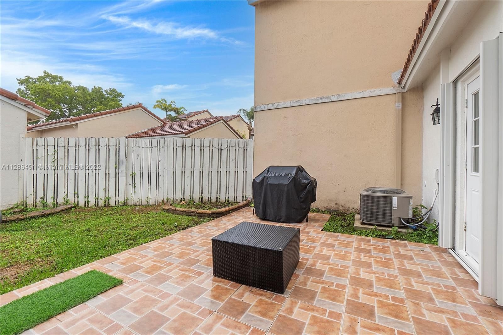 Real estate property located at 17303 6th Ct, Broward County, Pembroke Pines, FL