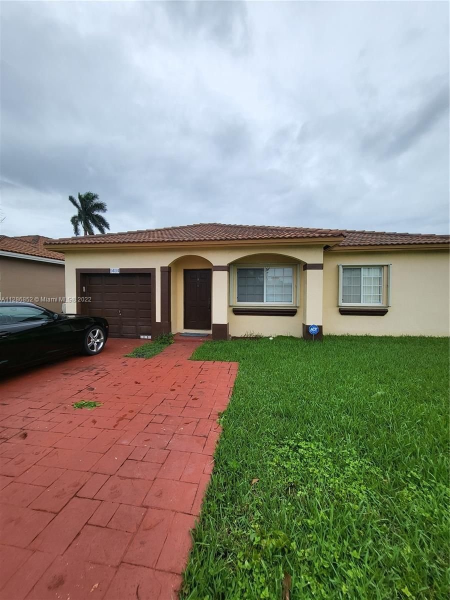 Real estate property located at 9404 162nd Path, Miami-Dade County, Miami, FL