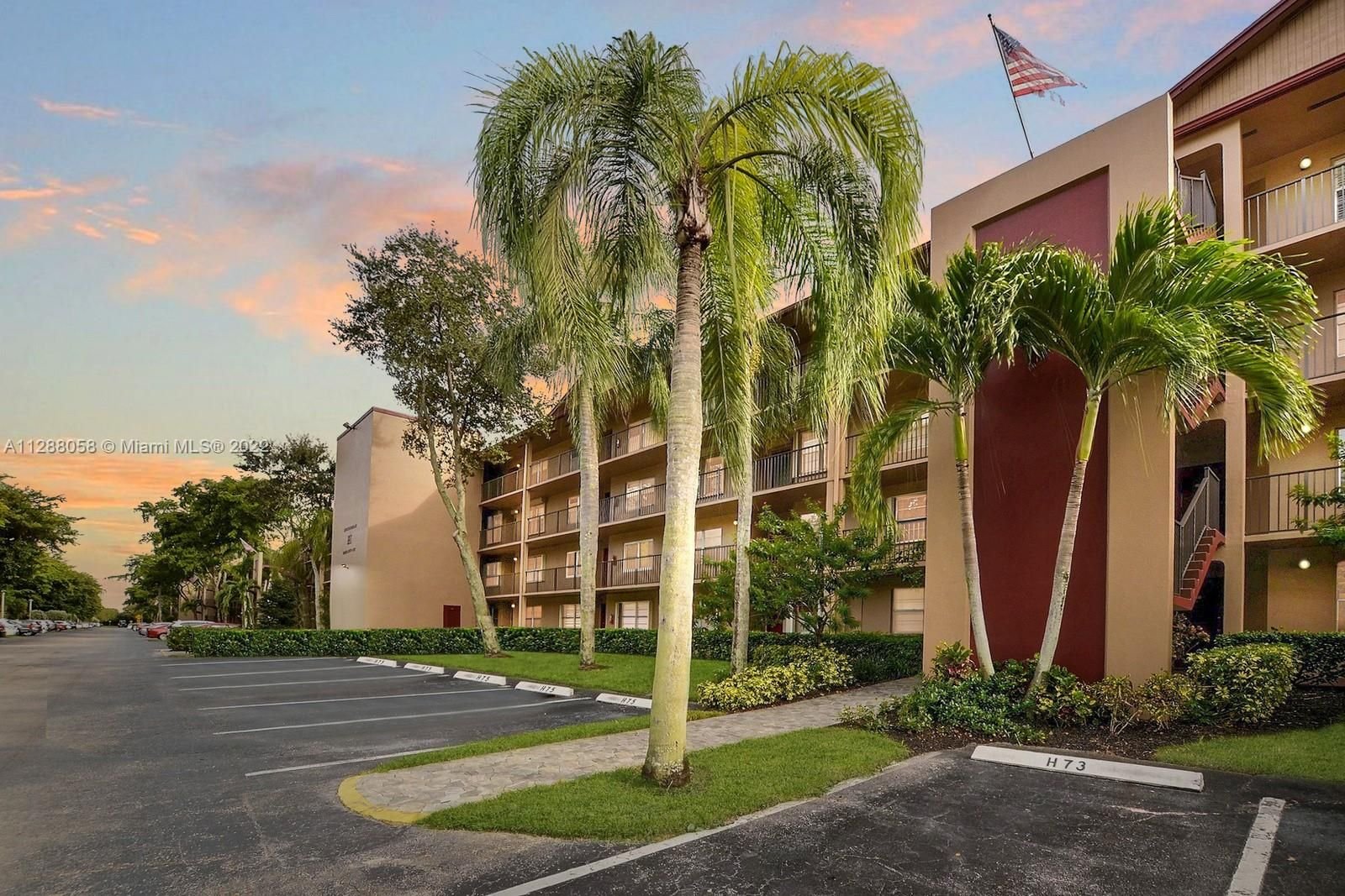 Real estate property located at 12950 4th Ct #109H, Broward County, Pembroke Pines, FL