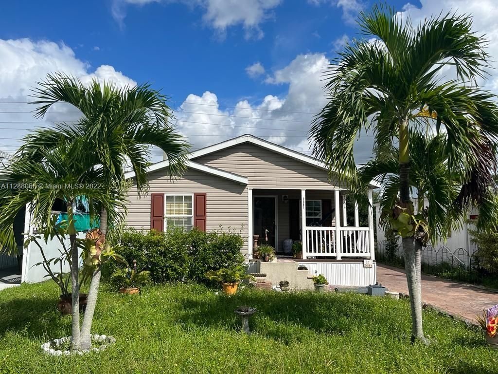Real estate property located at 2681 54th St, Broward County, Dania Beach, FL