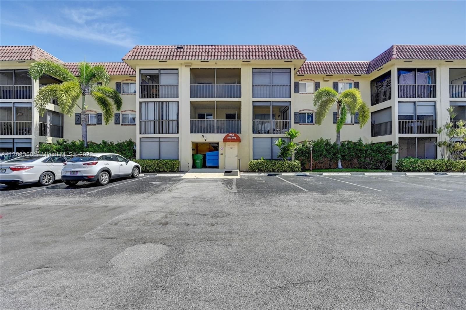 Real estate property located at 253 Cypress Rd #215, Broward County, Pompano Beach, FL