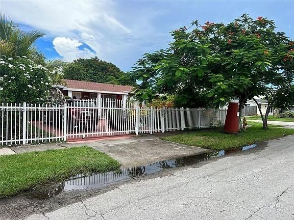 Real estate property located at 15005 298th Ter, Miami-Dade County, Homestead, FL