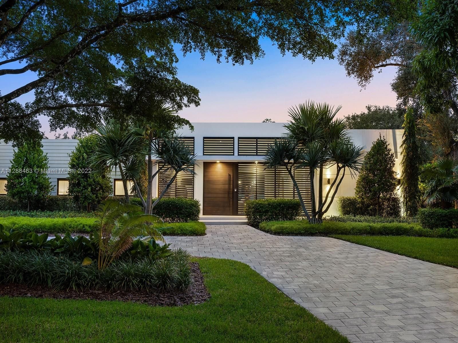 Real estate property located at 9450 98th St, Miami-Dade County, Miami, FL