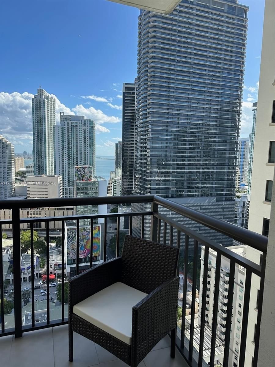 Real estate property located at 999 1st Ave #2808, Miami-Dade County, Miami, FL