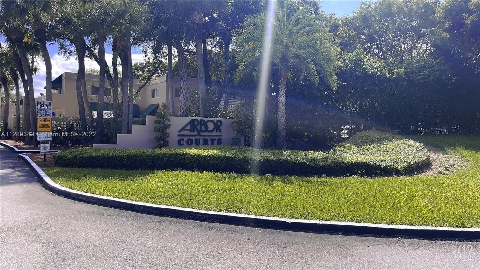 Real estate property located at 14332 97th Ln, Miami-Dade County, Miami, FL