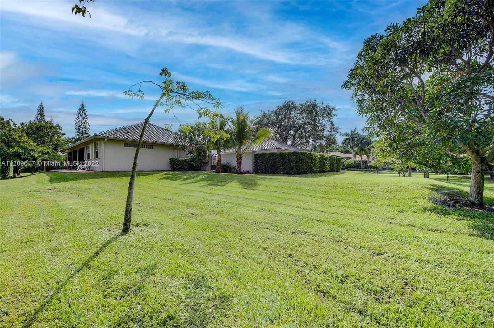 Real estate property located at 11251 7th St, Broward County, Plantation, FL