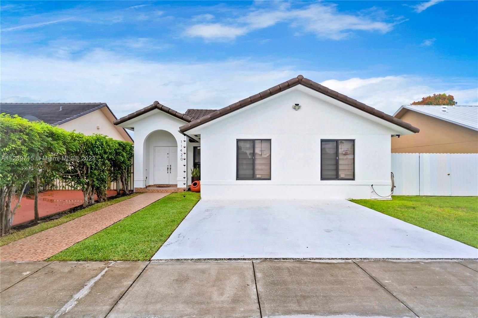 Real estate property located at 11420 144th Path, Miami-Dade County, Miami, FL