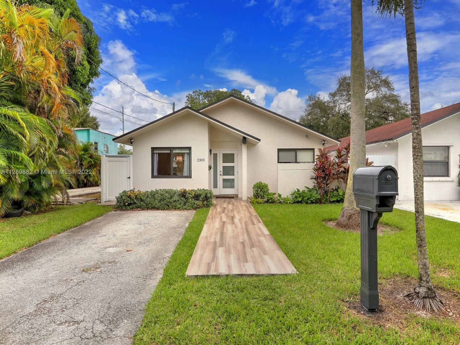 Real estate property located at 2305 62nd Ct, Miami-Dade County, Miami, FL