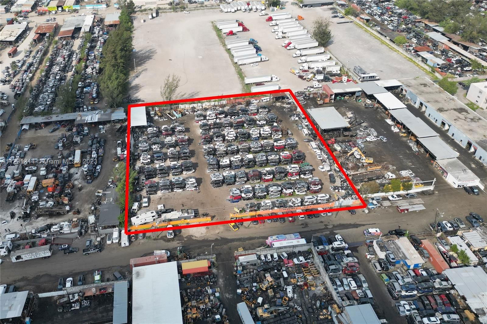 Real estate property located at 12880 Alexandria Dr, Miami-Dade County, Opa-locka, FL