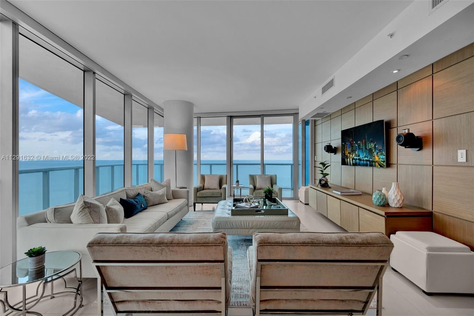 Real estate property located at 17001 Collins Ave #3908, Miami-Dade County, Sunny Isles Beach, FL