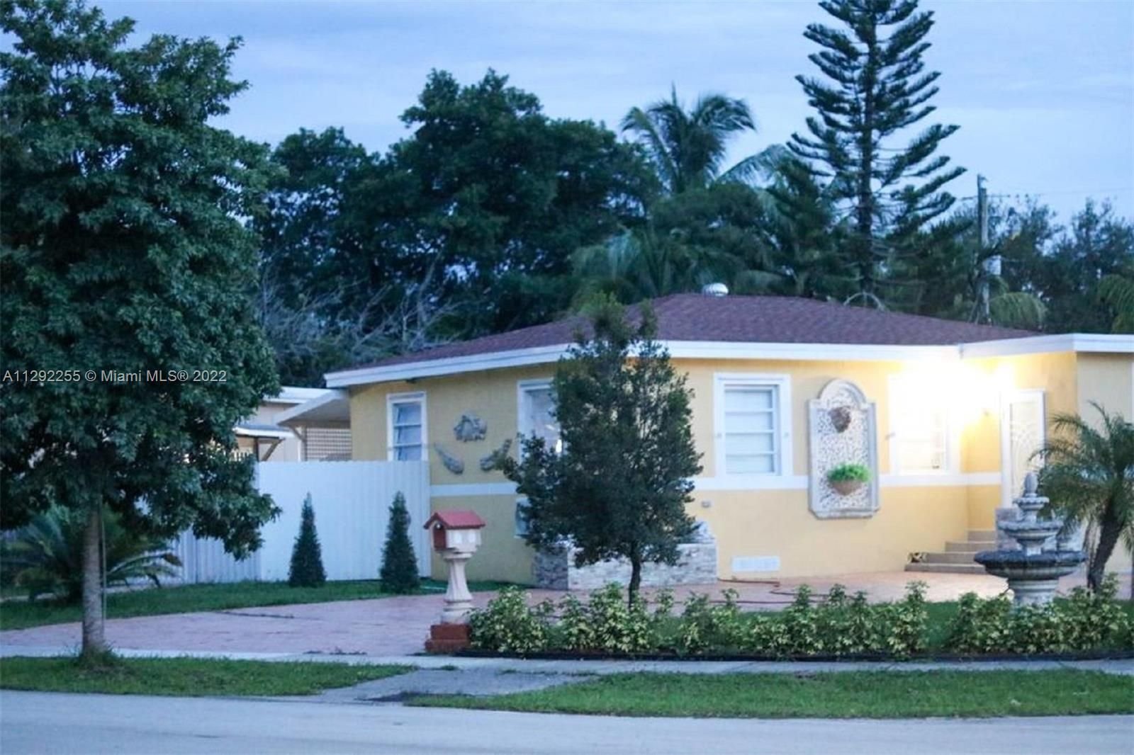 Real estate property located at 1500 141st St, Miami-Dade County, North Miami, FL