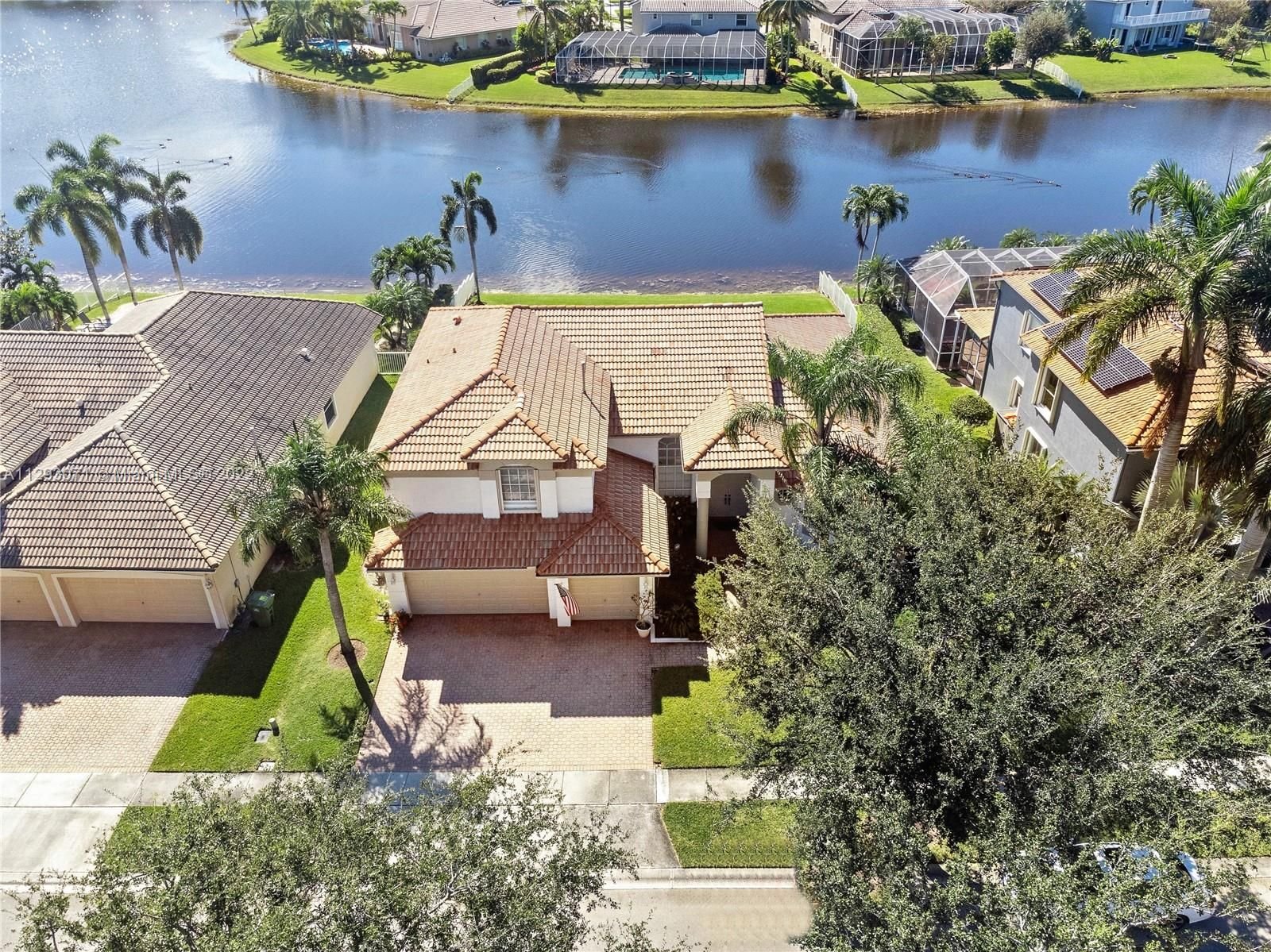 Real estate property located at 13840 20th St, Broward County, Pembroke Pines, FL