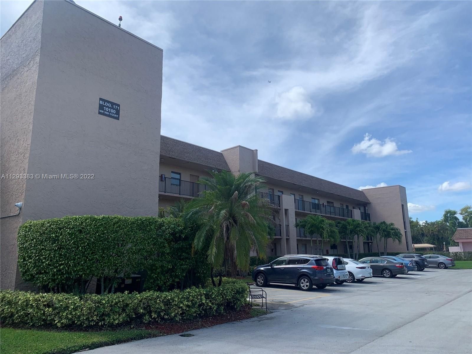 Real estate property located at 10100 30th Ct #111, Broward County, Sunrise, FL
