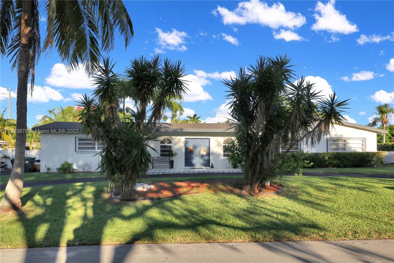 Real estate property located at 14421 85th Ave, Miami-Dade County, Palmetto Bay, FL