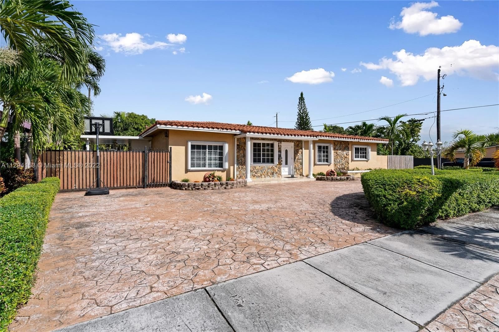 Real estate property located at 9901 35th Ter, Miami-Dade County, Miami, FL