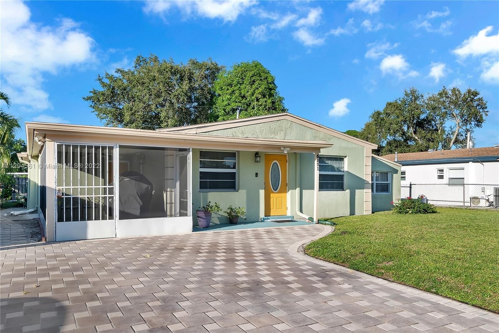 Real estate property located at 6851 Simms St, Broward County, Hollywood, FL