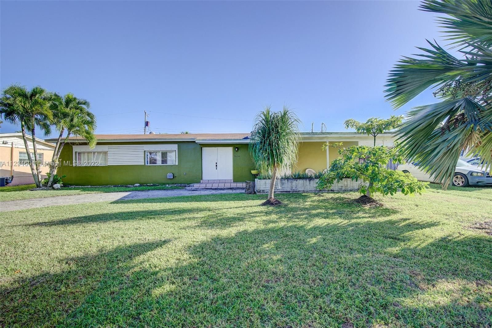 Real estate property located at 9530 Cutler Ridge Dr, Miami-Dade County, Cutler Bay, FL