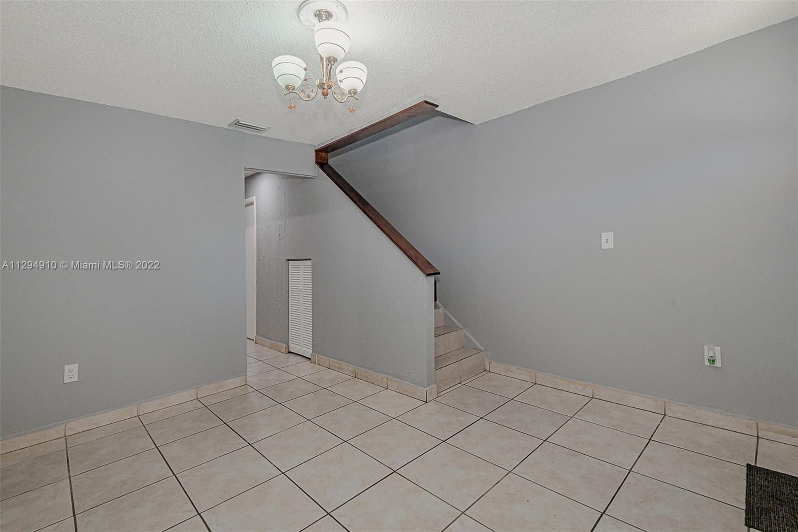 Real estate property located at 550 115th Ave #203G, Miami-Dade County, Sweetwater, FL