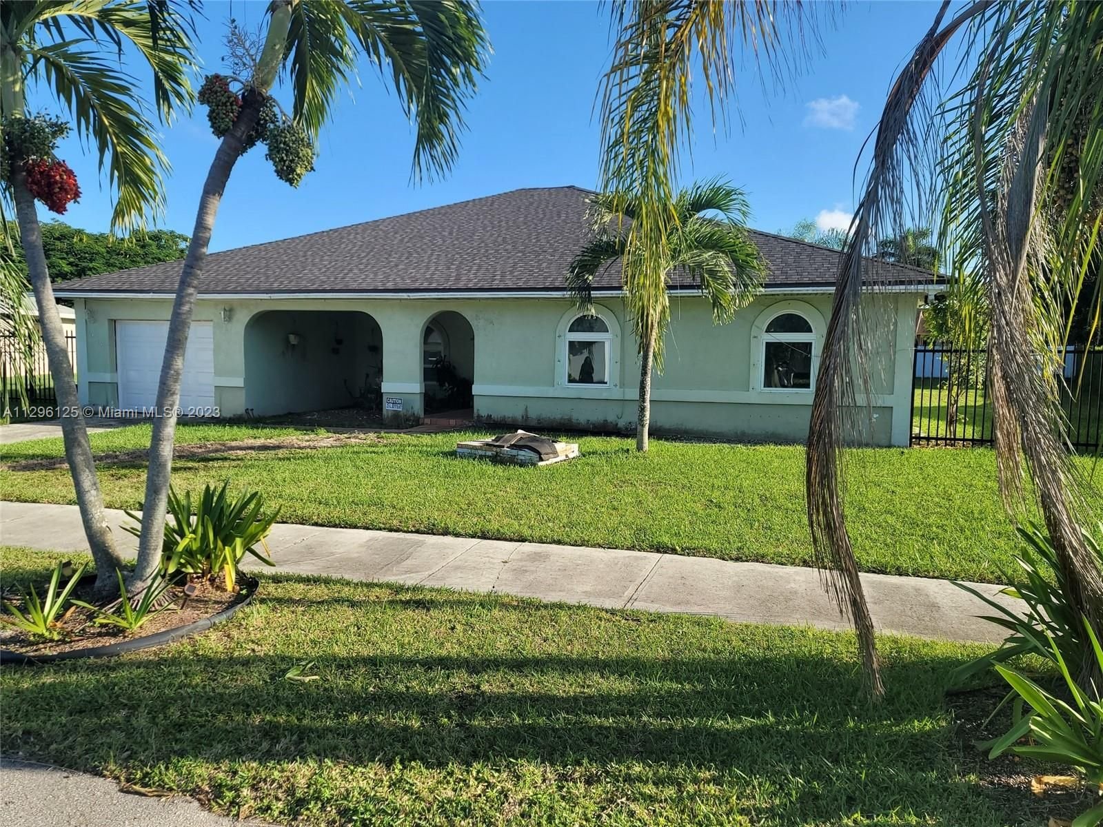 Real estate property located at 10810 167th St, Miami-Dade County, Miami, FL