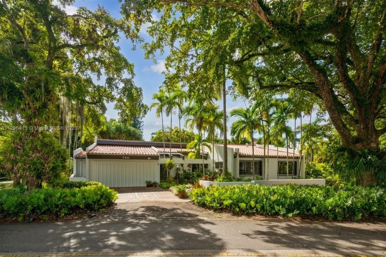 Real estate property located at 740 Mendoza Ave, Miami-Dade County, Coral Gables, FL