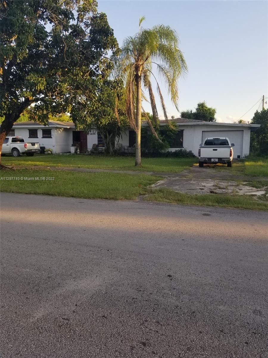 Real estate property located at 1436 9th Ct, Miami-Dade County, Homestead, FL