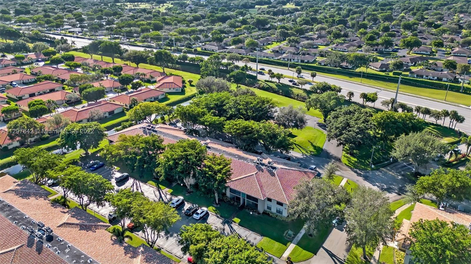 Real estate property located at 9960 Pineapple Tree Dr #203, Palm Beach County, Boynton Beach, FL