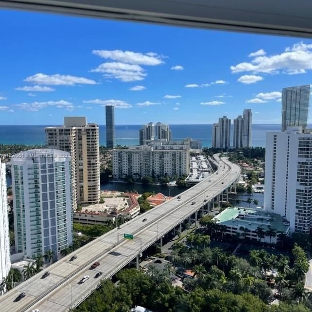 Real estate property located at 3500 Mystic Pointe Dr #3605, Miami-Dade County, MYSTIC POINTE TOWER 400 C, Aventura, FL