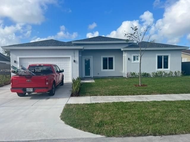 Real estate property located at 4862 171st Ter, Miami-Dade County, Miami Gardens, FL