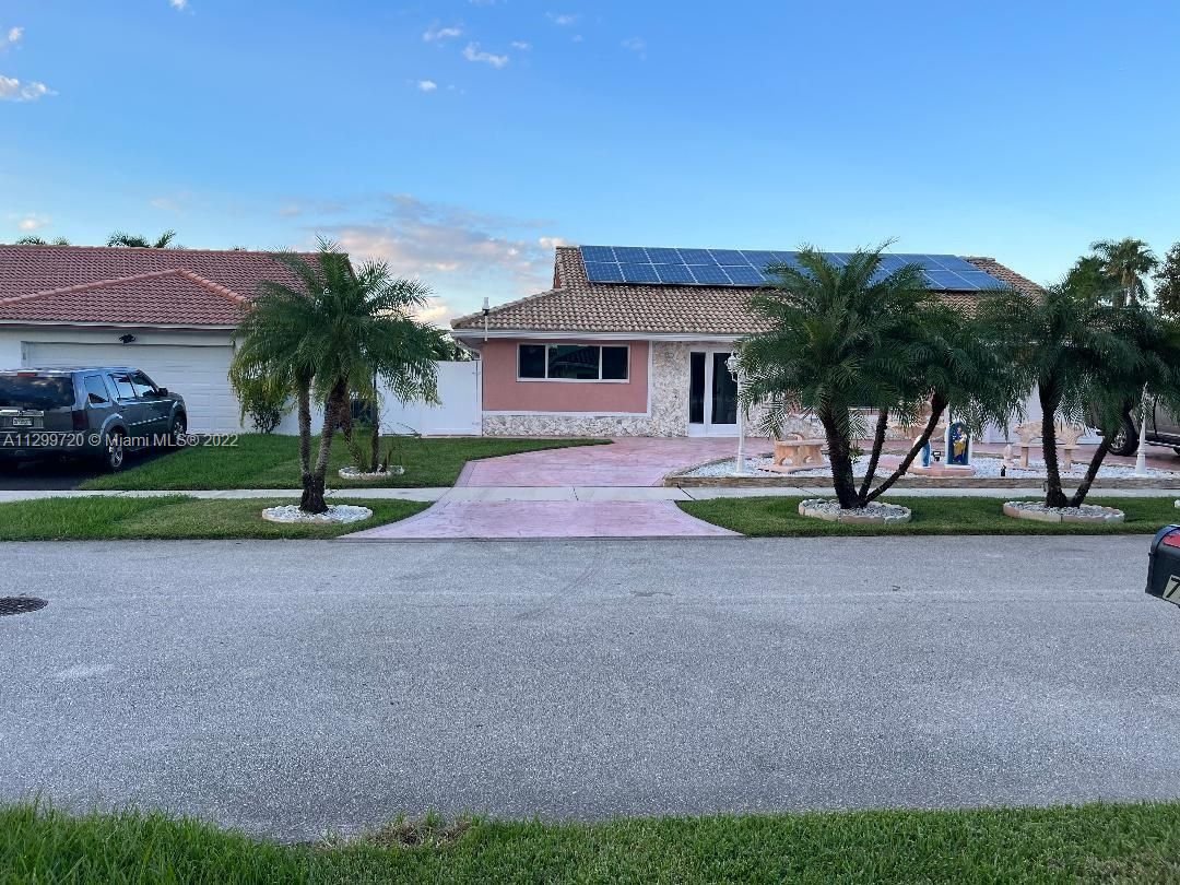 Real estate property located at 7421 21st Ct, Broward County, Margate, FL