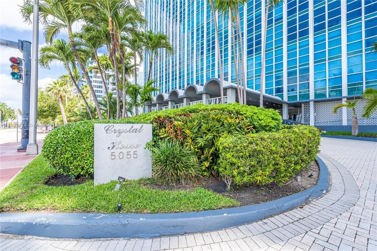 Real estate property located at 5055 Collins Ave #14H, Miami-Dade County, Miami Beach, FL