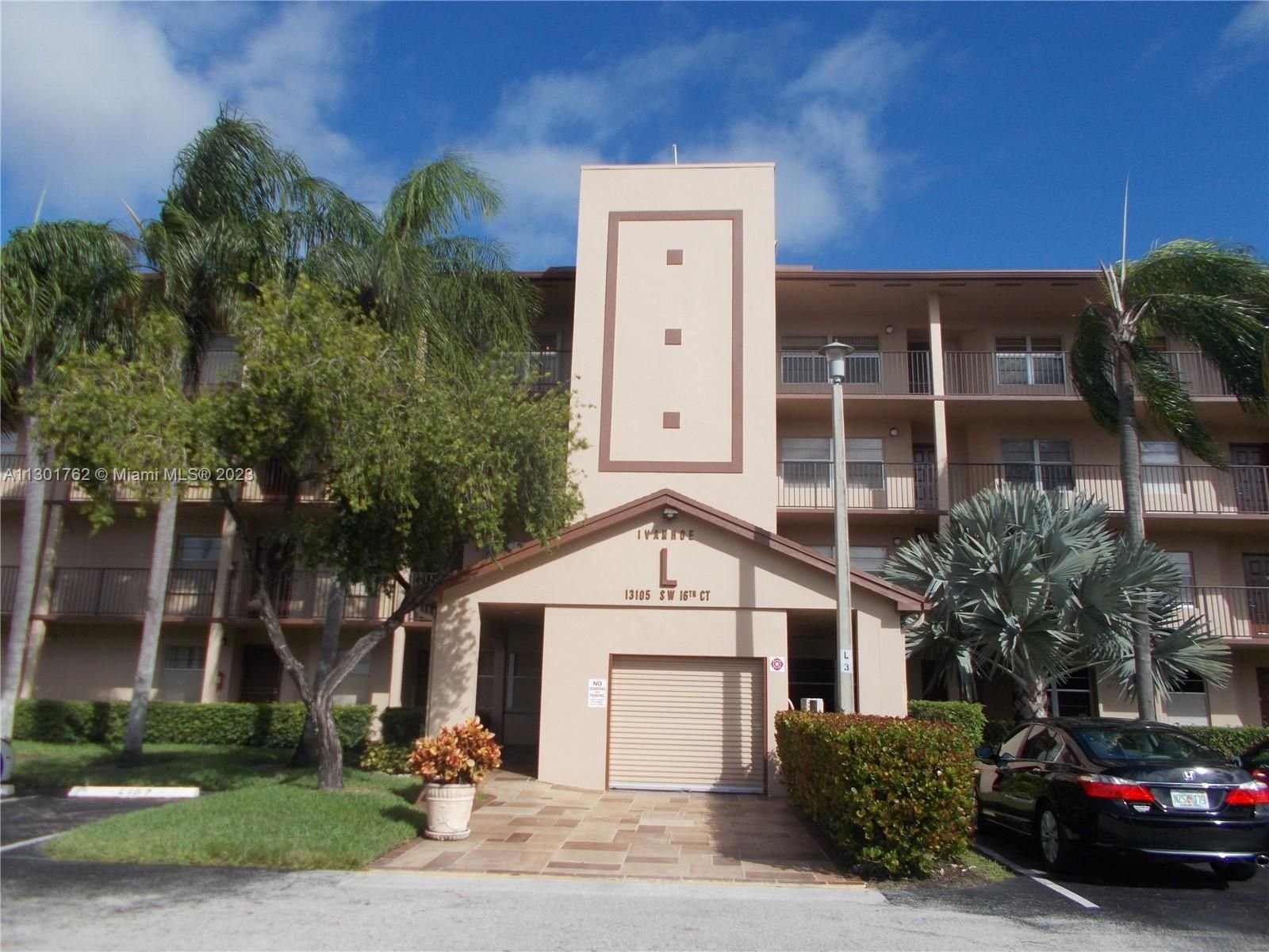 Real estate property located at 13105 16th Ct #308L, Broward County, Pembroke Pines, FL